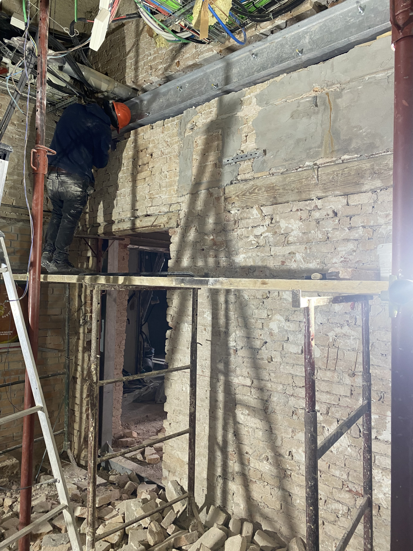 Ristrutturazione interna Hotel Rimon Place Venezia. (Il lavoro sta continuando, in opera...)